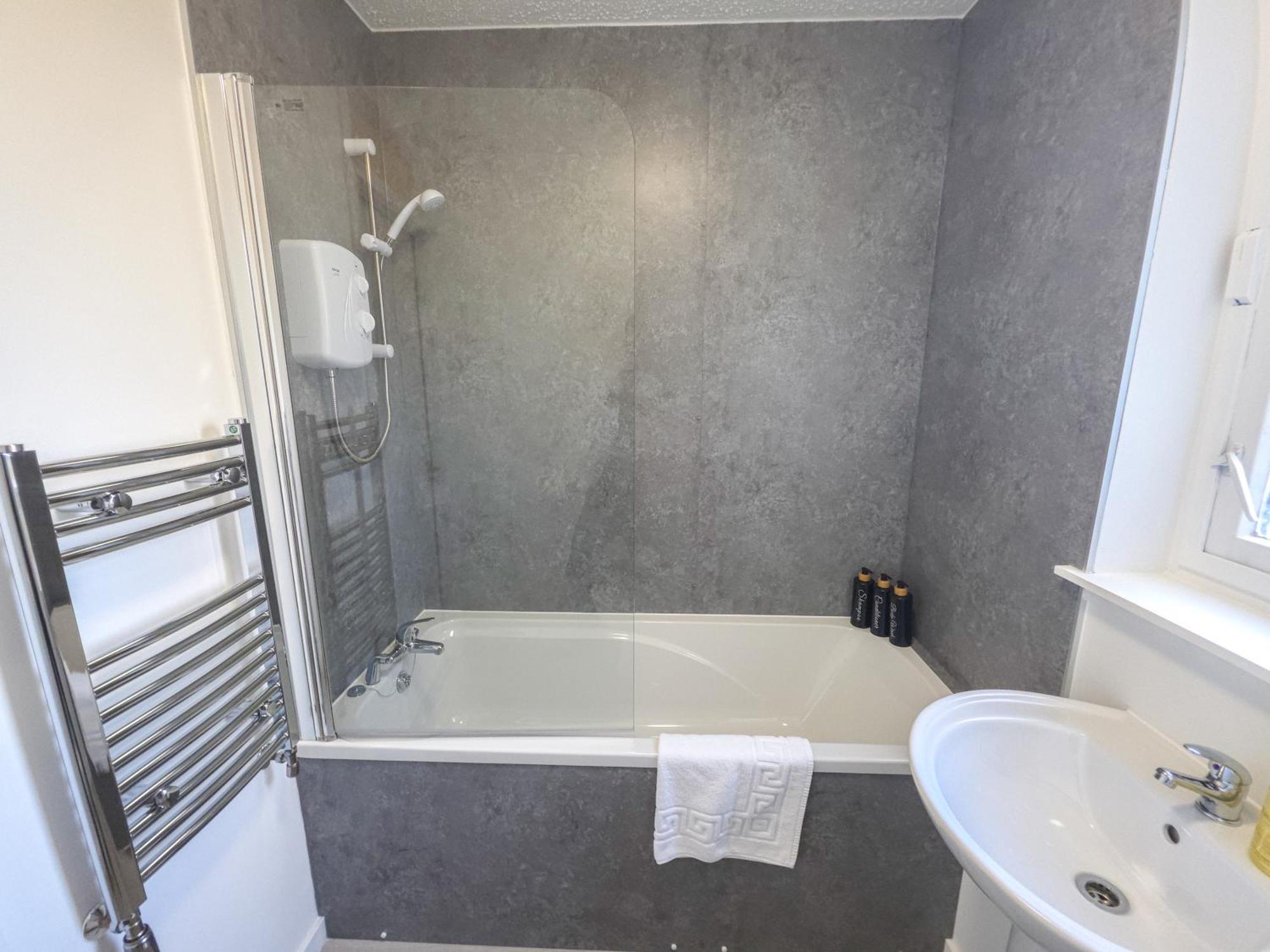Northern Cosy 1 Bedroom Apartment - Aberdeen أبردين المظهر الخارجي الصورة